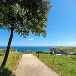Casa Con Jardin Cerca Playa De La Franca - Male Apartment