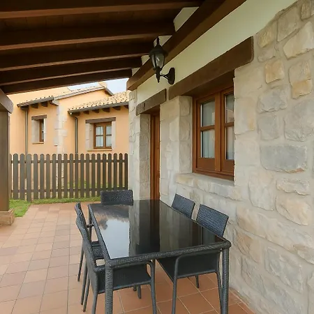 Apartamento Jardín De Casa Male Pimiango
