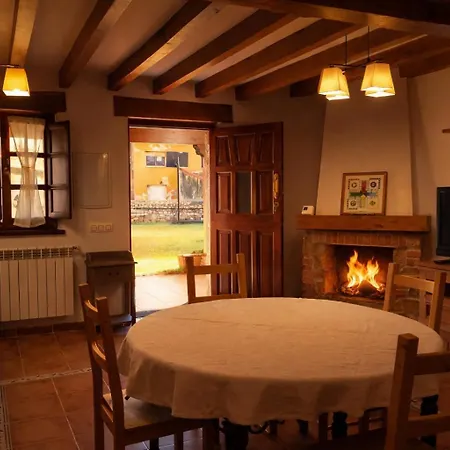 Casa Con Jardin Cerca Playa De La Franca - Male